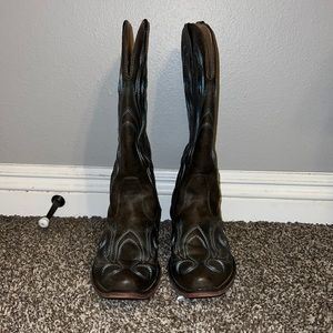 Embroidered Cowgirl Boots